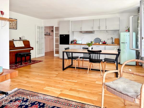 Appartement 3 chambres refait à neuf, résidence recherchée quartier Forêt