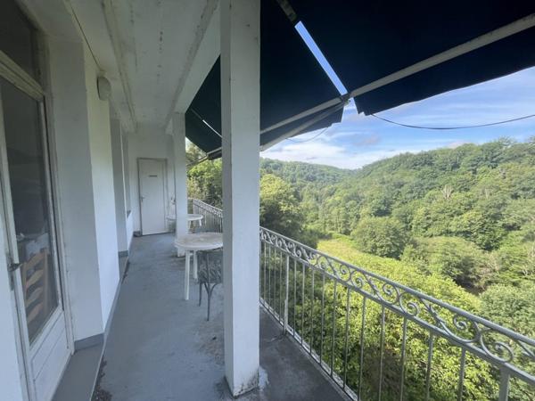 Maison à vendre 135 000 € Uzerche 9 p 240 m² DPE