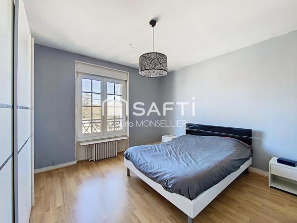 Maison avec jardin, garage et fort potentiel à Homécourt