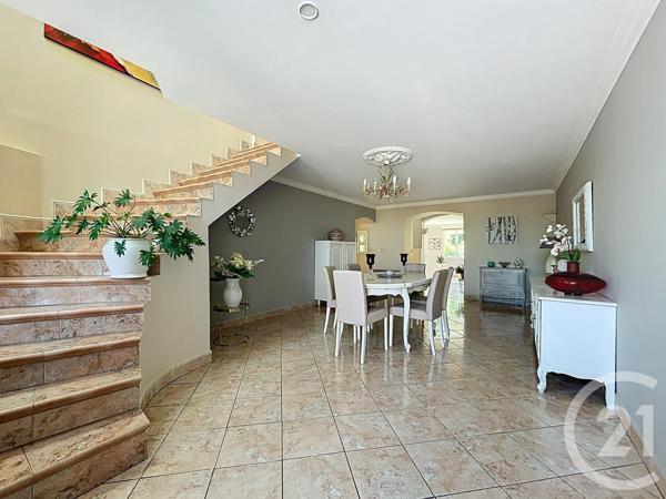 Maison à vendre  6 pièces - 140 m2 VERT ST DENIS - 77