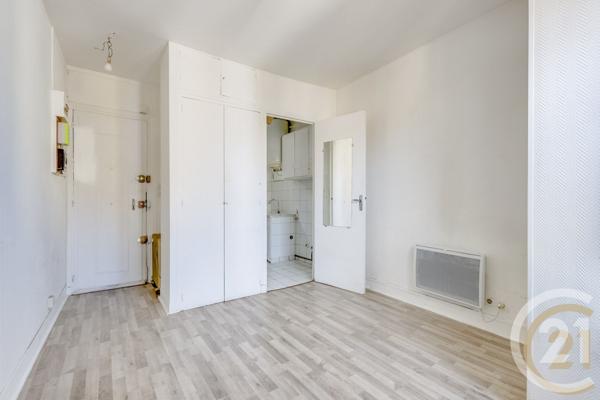 Appartement Chambre à vendre  1 pièce - 14,53 m2 PARIS - 75017