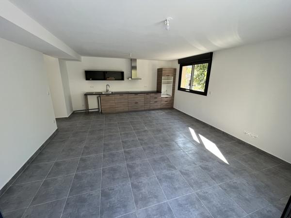 Pennes-Mirabeau (13170) Appartement T3 et T4 à proximité immédiate du village des Pennes Mirabeau