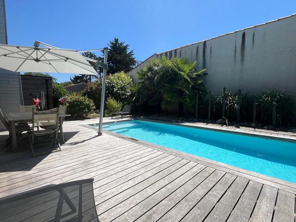 17200 SAINT SULPICE DE ROYAN Maison Saint Sulpice De Royan 7 pièce(s) 157 m2