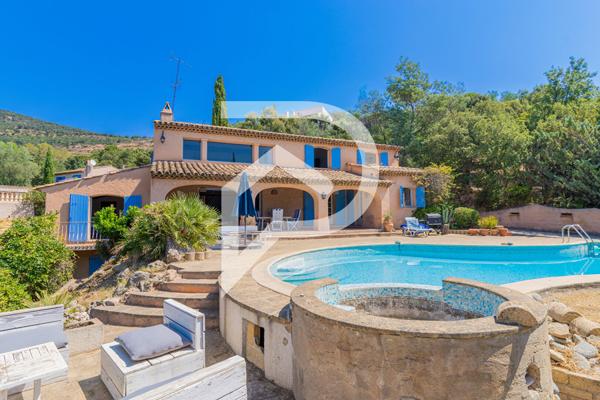 Maison 10 pièces 380 m2