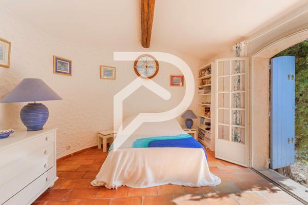 Maison 10 pièces 380 m2