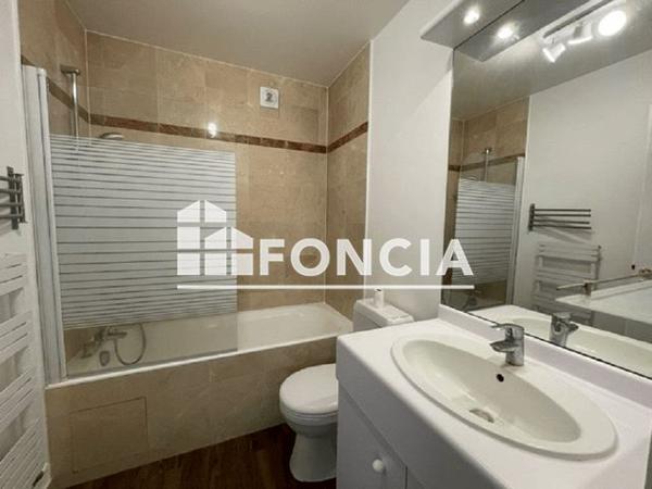 Location Studio 28.03 m² - 7 RUE SYLVINE CANDAS Montrouge 92120