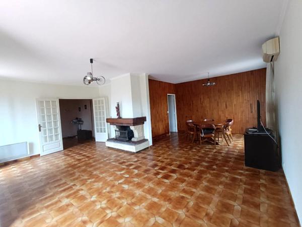 Emplacement idéal, produit rare !