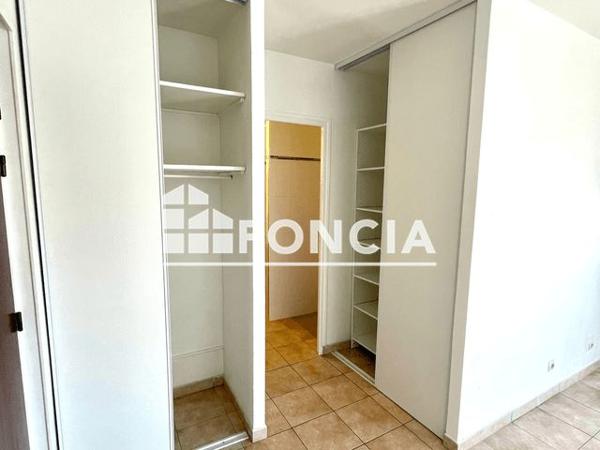 Location Studio 26.05 m² - 66 RUE CAMILLE PELLETAN Houilles 78800