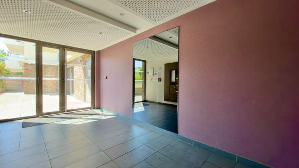 APPARTEMENT 2 PIÈCES  44 M² - JUVISY-SUR-ORGE, REFAIT  À NEUF  -RER C/D À 5 MIN
