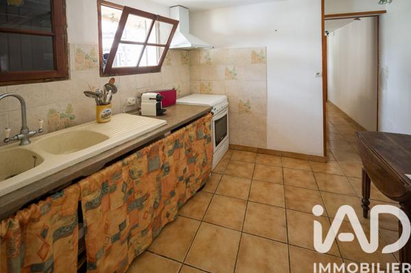 Maison à vendre 5 pièces 107 m² Saint-Martial-d'Artenset