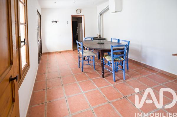 Maison à vendre 5 pièces 107 m² Saint-Martial-d'Artenset