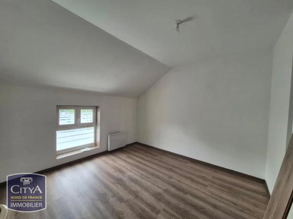 Maison à louer 4 pièces 97.3m² Saint-Pierre-Brouck (59630)