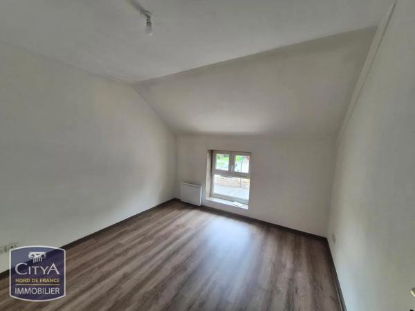 Maison à louer 4 pièces 97.3m² Saint-Pierre-Brouck (59630)