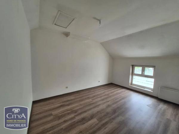 Maison à louer 4 pièces 97.3m² Saint-Pierre-Brouck (59630)