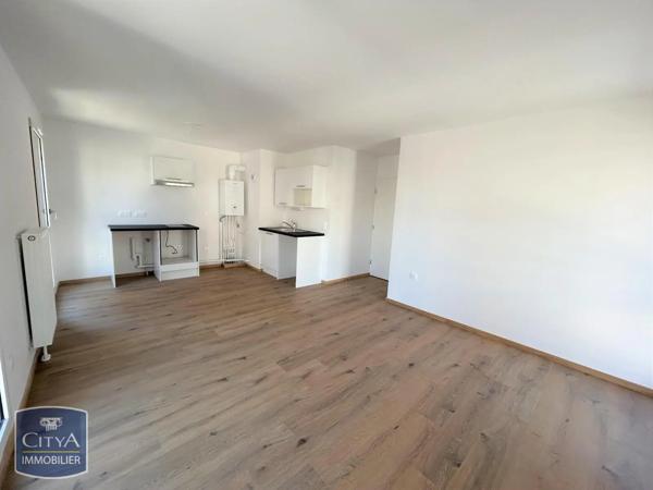 Appartement à louer 2 pièces 48.9m² Lille (59000)