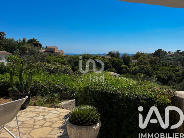 Maison à vendre 7 pièces 181 m² Roquebrune-sur-Argens
