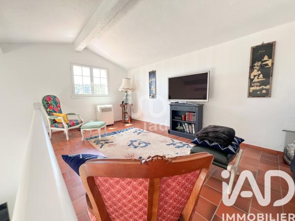 Maison à vendre 7 pièces 181 m² Roquebrune-sur-Argens