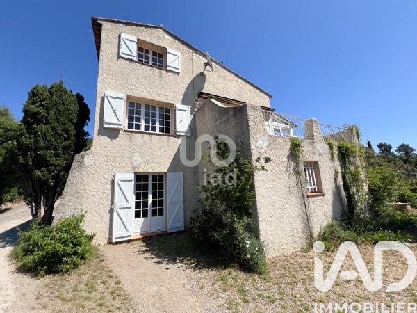Maison à vendre 7 pièces 181 m² Roquebrune-sur-Argens