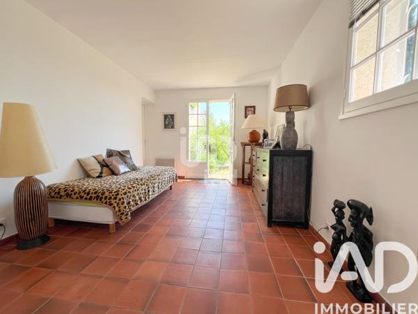Maison à vendre 7 pièces 181 m² Roquebrune-sur-Argens