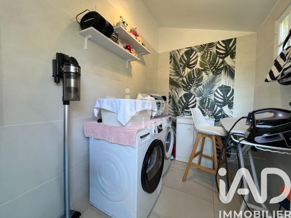 Maison à vendre 7 pièces 181 m² Roquebrune-sur-Argens