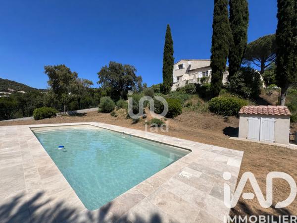 Maison à vendre 7 pièces 181 m² Roquebrune-sur-Argens
