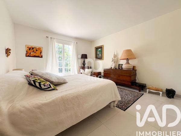 Maison à vendre 7 pièces 181 m² Roquebrune-sur-Argens