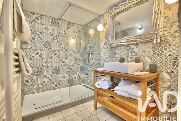 Maison à vendre 9 pièces 250 m² Gréoux-les-Bains