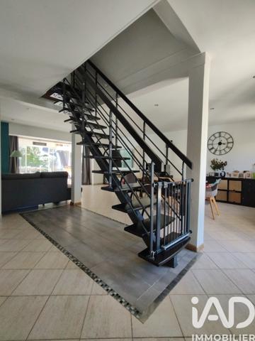 Maison à vendre 8 pièces 170 m² Évreux