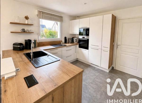 Maison à vendre 6 pièces 95 m² Hermanville-sur-Mer