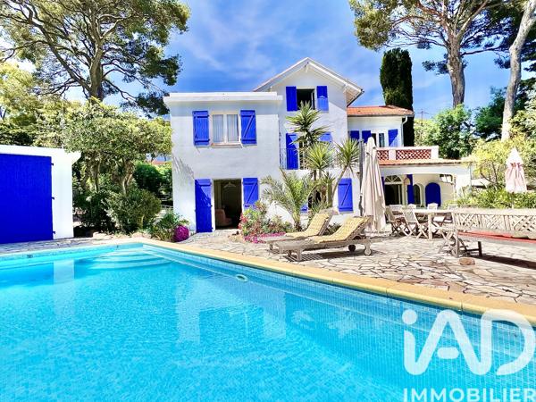 Maison à vendre 6 pièces 153 m² Saint-Raphaël