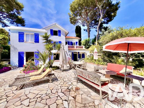Maison à vendre 6 pièces 153 m² Saint-Raphaël