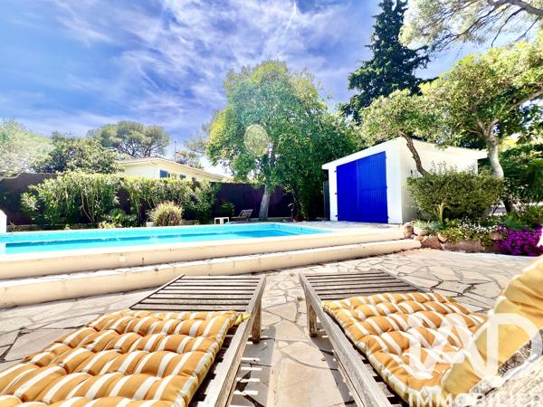 Maison à vendre 6 pièces 153 m² Saint-Raphaël