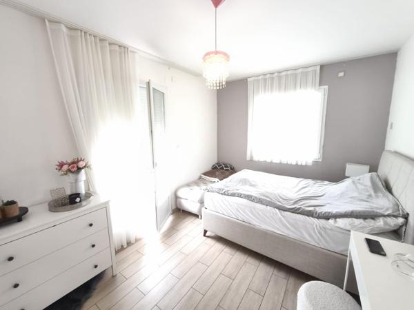 Belle exposition et vue magnifique.