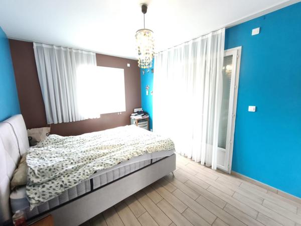 Belle exposition et vue magnifique.