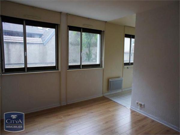 Appartement à louer 1 pièce 33.29m² Besançon (25000)