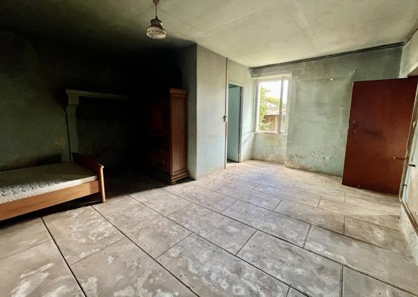 Maison à vendre |  Brigueuil |  2 pièces | 75 m²