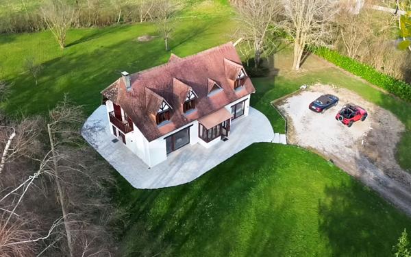 Maison à vendre    5 pièces • 160 m2 Deauville