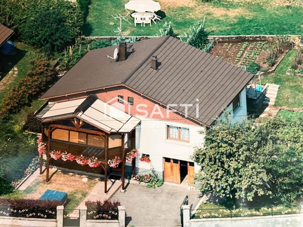 Maison familiale à Cornimont – Proche commerces et pistes de ski !