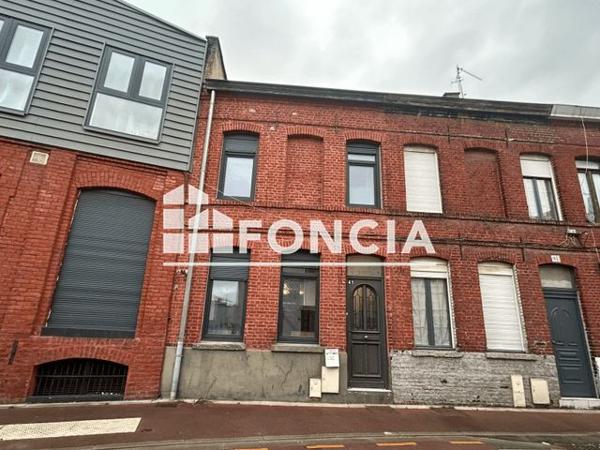 Location Maison 4 pièces 79.81 m² - 41 RUE MARCEL VERFAILLIE Tourcoing 59200