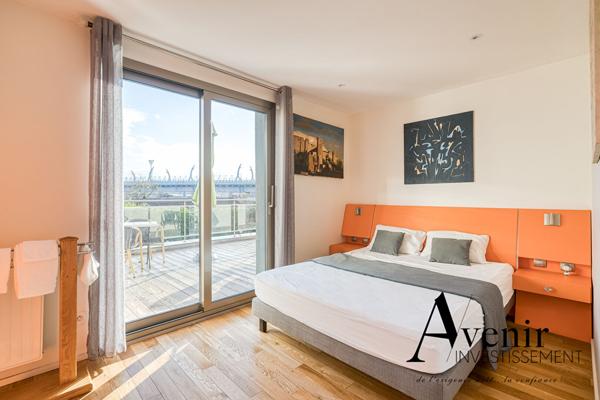 VAISE - Maison exceptionnelle de 280 m2 - 5 chambres - PISCINE - JARDIN Lyon VAISE - Maison exceptionnelle de 280 m2 - 5 chambres - PISCINE - JARDIN Lyon