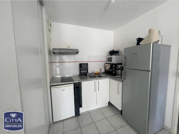 Appartement à vendre 2 pièces 47.06m² Lons (64140)