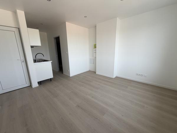 Appartement
         2 pièces
        - 36 m² Exclusivité 117 000 € *