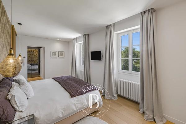 Mougins, Villa 5 Chambres -  319 m² à vendre