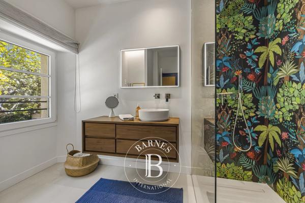 Mougins, Villa 5 Chambres -  319 m² à vendre