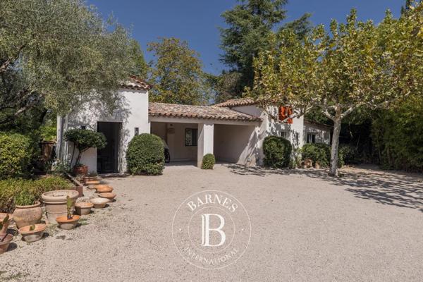 Mougins, Villa 5 Chambres -  319 m² à vendre