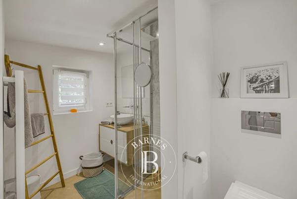 Mougins, Villa 5 Chambres -  319 m² à vendre