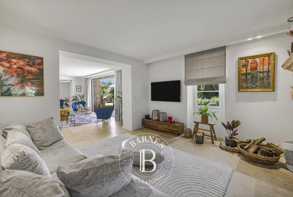 Mougins, Villa 5 Chambres -  319 m² à vendre