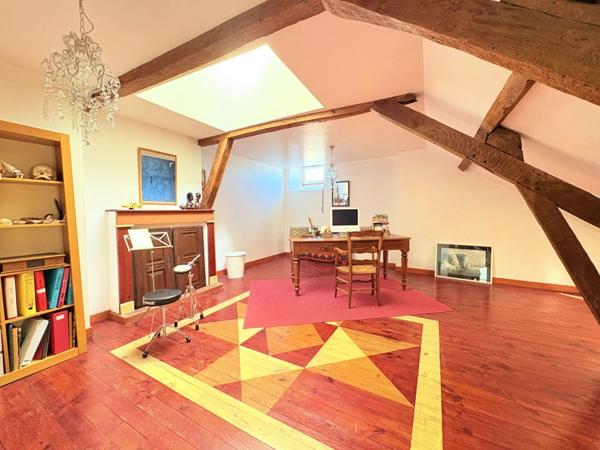 Vente Maison de ville 7 pièces 302 m2 à Tarbes