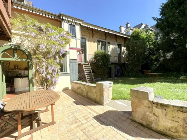 Vente Maison de ville 7 pièces 302 m2 à Tarbes