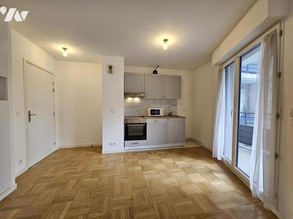 BOULOGNE - Studio/possible T2 de 35,13 m² avec balcon, ascenseur